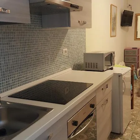 Piccolo Monolocale Al Porticciolo Apartment *