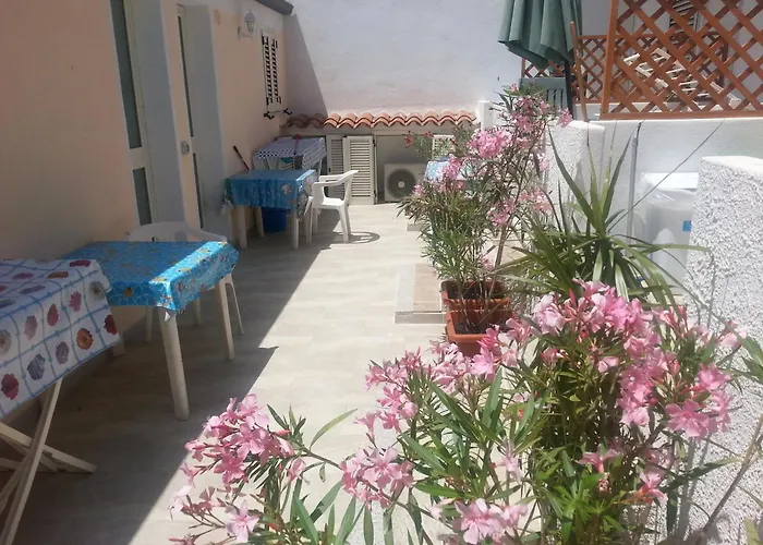 Piccolo Monolocale Al Porticciolo 公寓